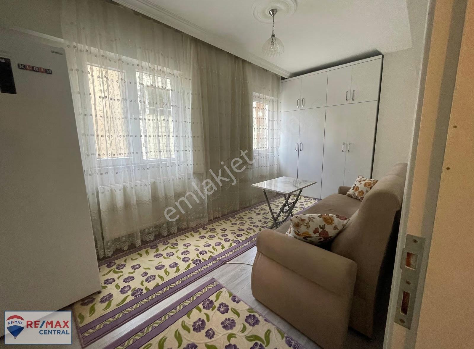 Re/max Central'dan Aksu Kenarında 3+1 Geniş Satılık Daire - Görsel 23