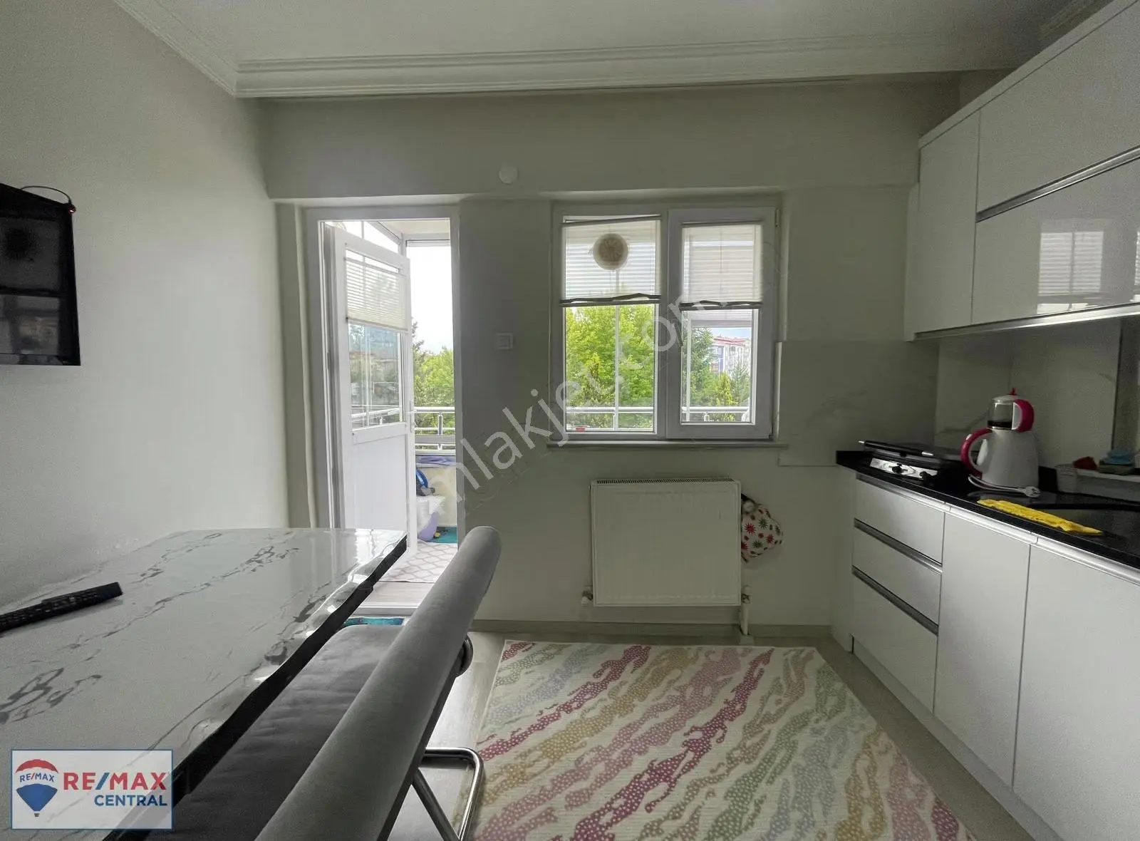 Re/max Central'dan Aksu Kenarında 3+1 Geniş Satılık Daire - Görsel 5