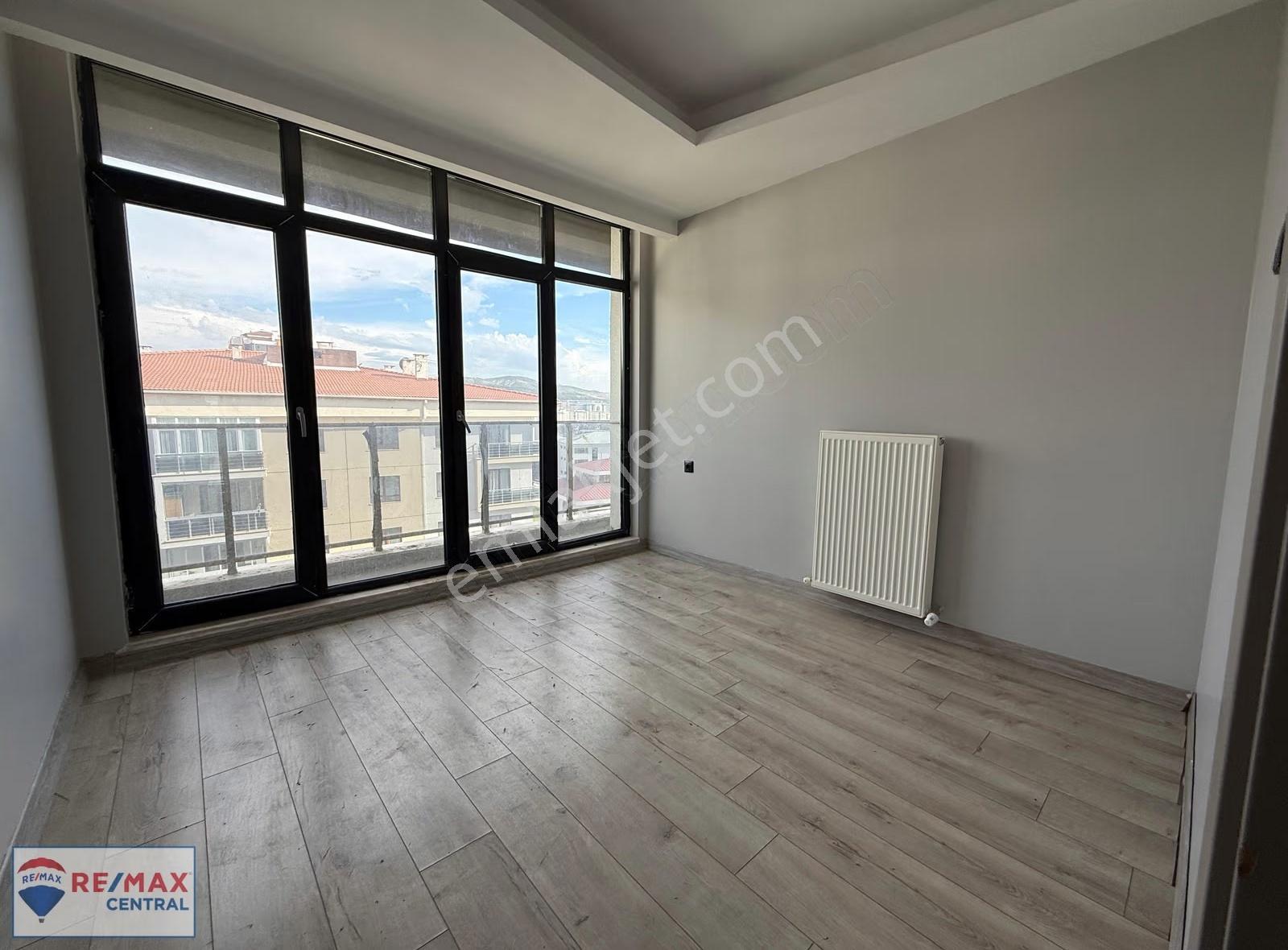 Re/max Central'dan Eğriköprü Mah. Benzersiz Konumda Satılık 4+1 - Görsel 27