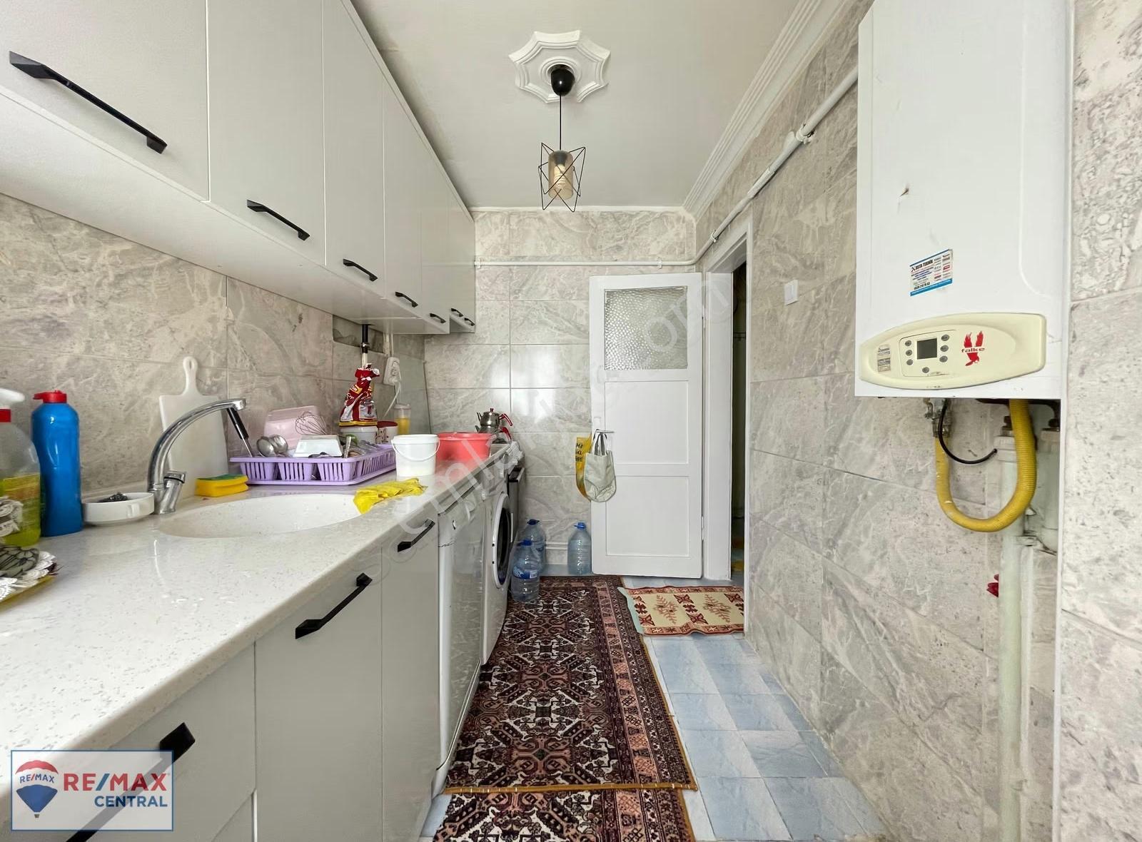 Re/max Central'dan Aydoğan Mah. Arakat 2+1 Satılık - Görsel 12