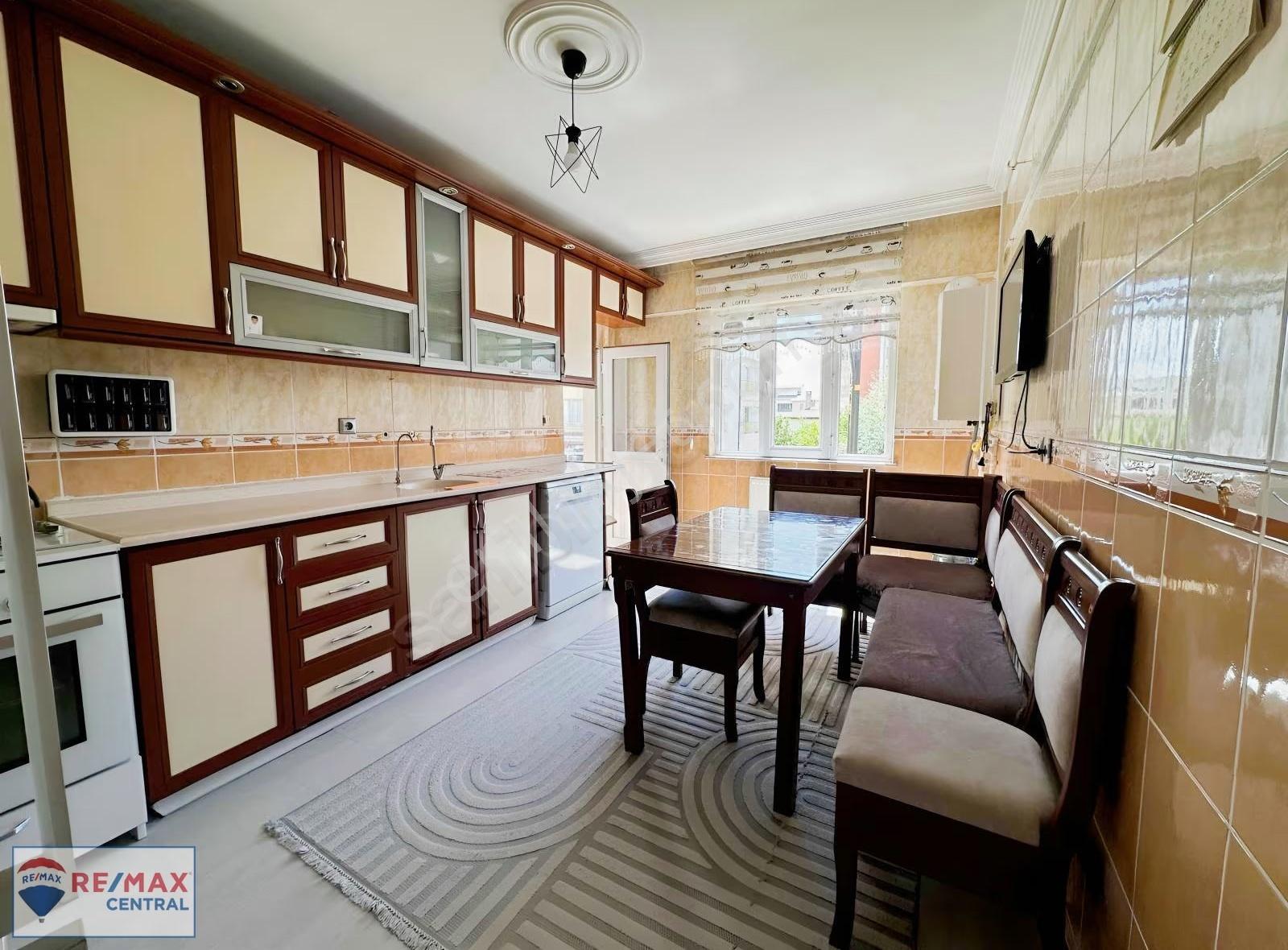 Remax Central'dan İstiklal Mah. 3+1 Satılık Daire - Görsel 9