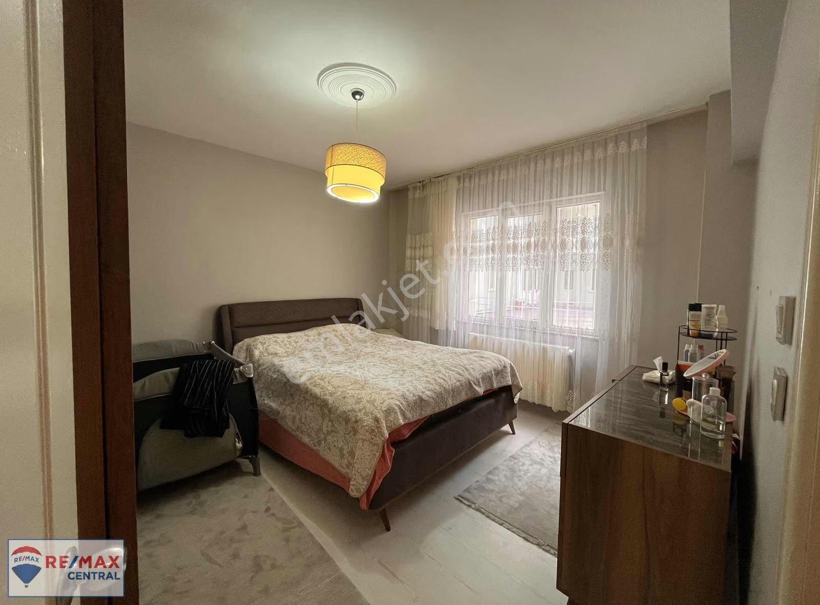 Remax Central`den Paşabey Mahallesinde Satılık 3+1 Daire - Görsel 16