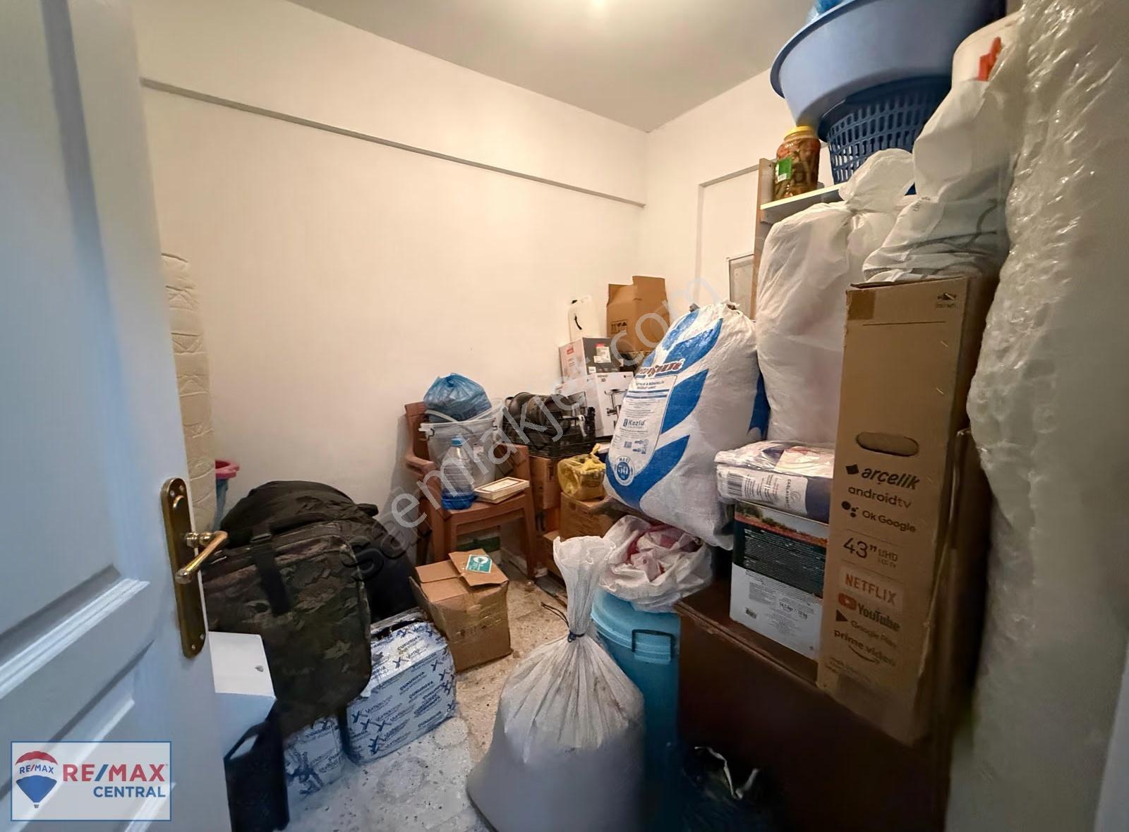 Re/max Central'dan Şeyhşamil Mah. Geniş Kullanışlı Satılık 3+1 - Görsel 13