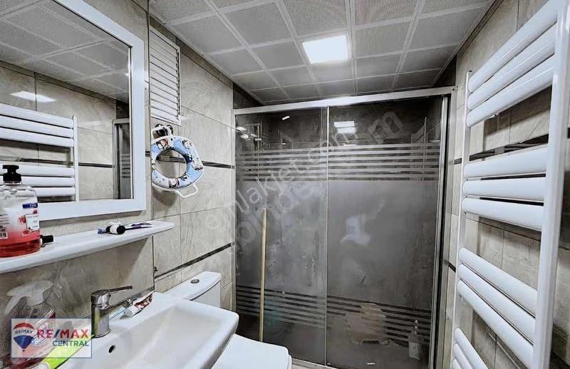 Remax Centralden Kiralık Eşyalı 1+1 - Görsel 4
