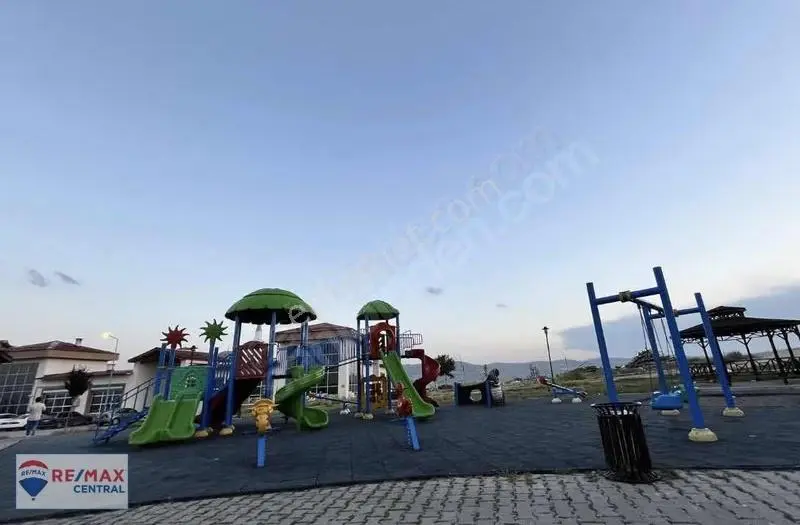 Remax Centralden Kiralık Eşyalı 1+1 - Görsel 2