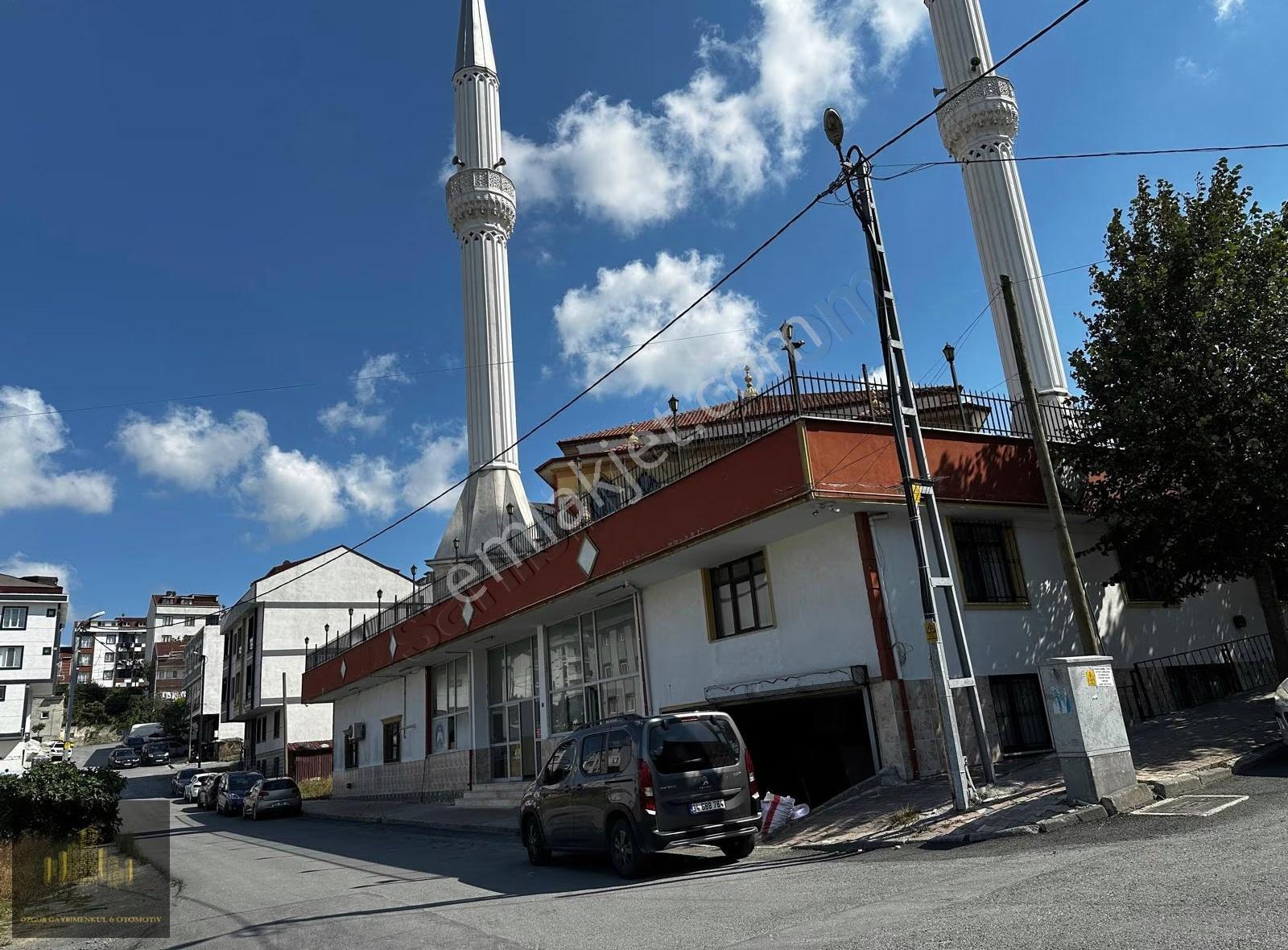 Özgür'den Arnavutköy Hz. Ömer Camii Yanı 338m2 Satılık Arsa - Görsel 3