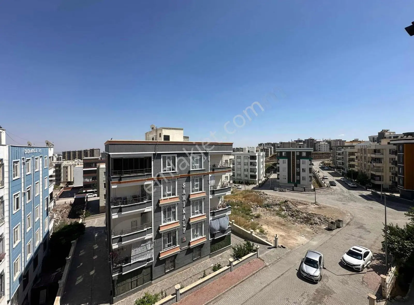 Acill Satılık 2+0 Süper Konumda Daire Çözüm Emlak'ta - Görsel 3
