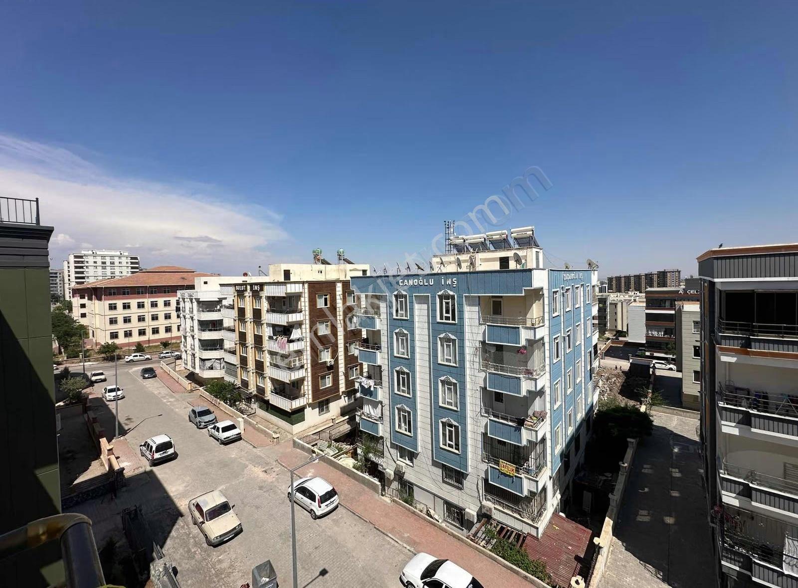 Acill Satılık 2+0 Süper Konumda Daire Çözüm Emlak'ta - Görsel 6