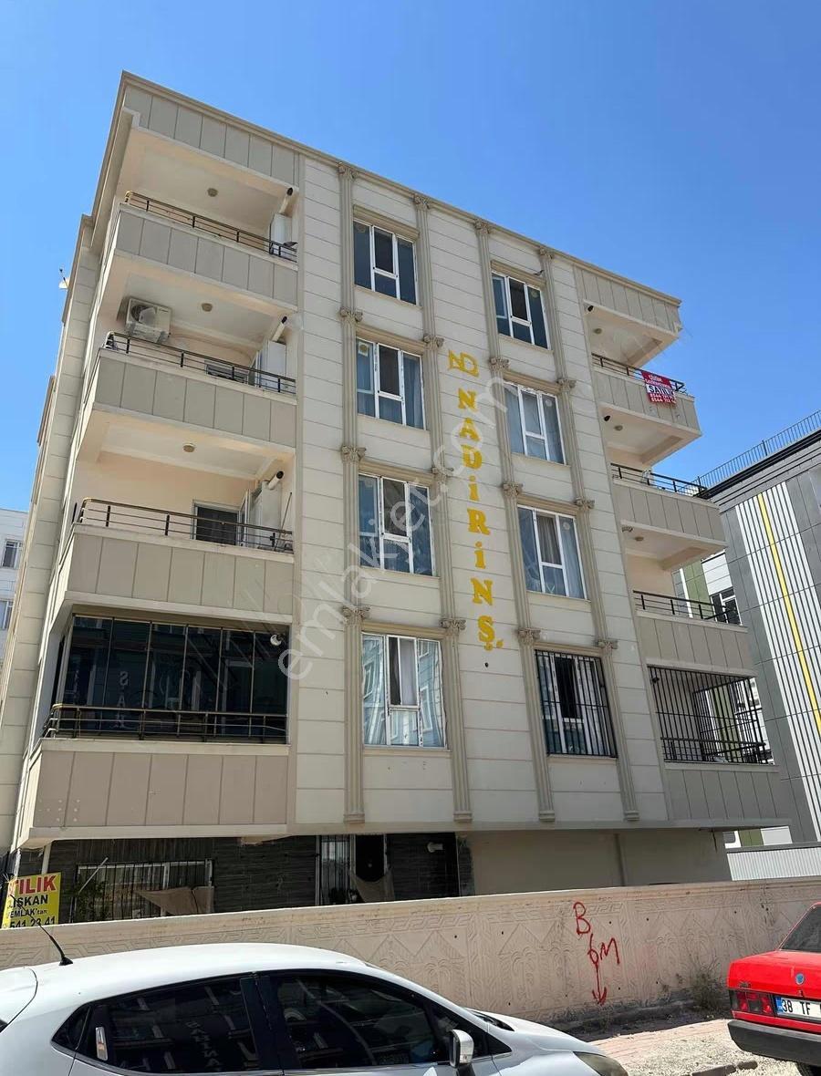 Acill Satılık 2+0 Süper Konumda Daire Çözüm Emlak'ta - Görsel 4