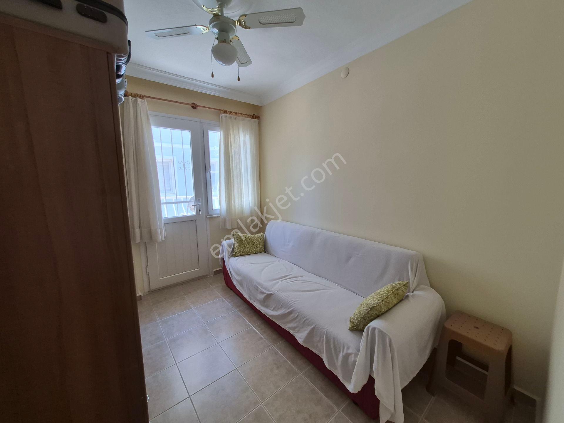 Didim De Satılık Altınkum Mahallesinde Yeşilkent Te 3+1 Tripleks Villa - Görsel 28