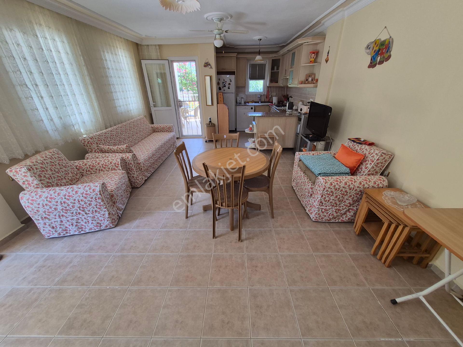 Didim De Satılık Altınkum Mahallesinde Yeşilkent Te 3+1 Tripleks Villa - Görsel 20