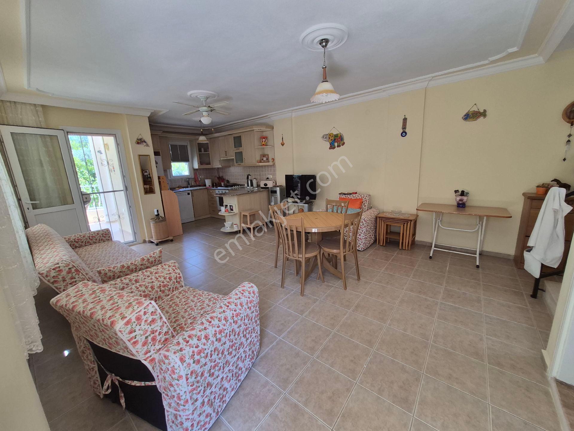 Didim De Satılık Altınkum Mahallesinde Yeşilkent Te 3+1 Tripleks Villa - Görsel 11