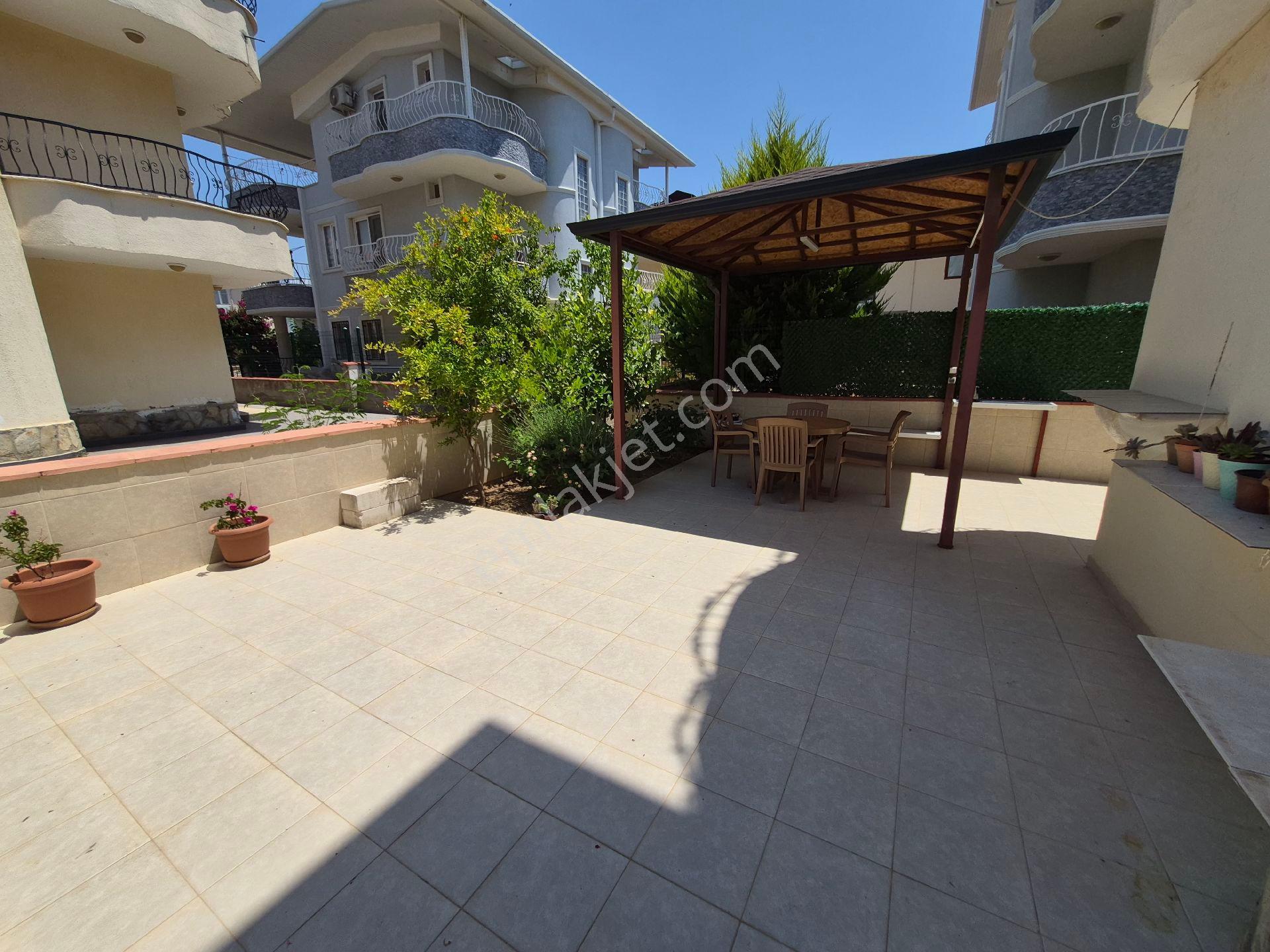 Didim De Satılık Altınkum Mahallesinde Yeşilkent Te 3+1 Tripleks Villa - Görsel 6