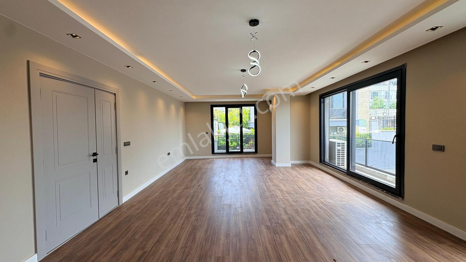 Beylikdüzü' Nde Satılık 6+2 İkiz Villa - Görsel 13