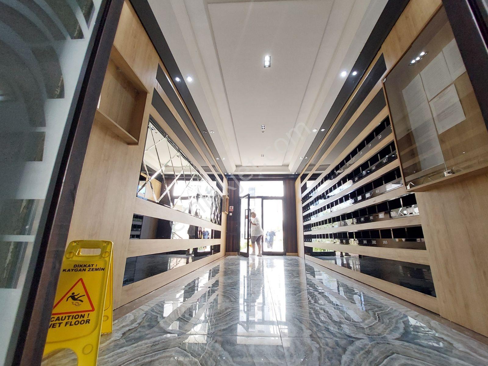 Kadıköy'de,otel Konseptli, Ultra Lüks Eşyalı 2+1 Daire - Görsel 3