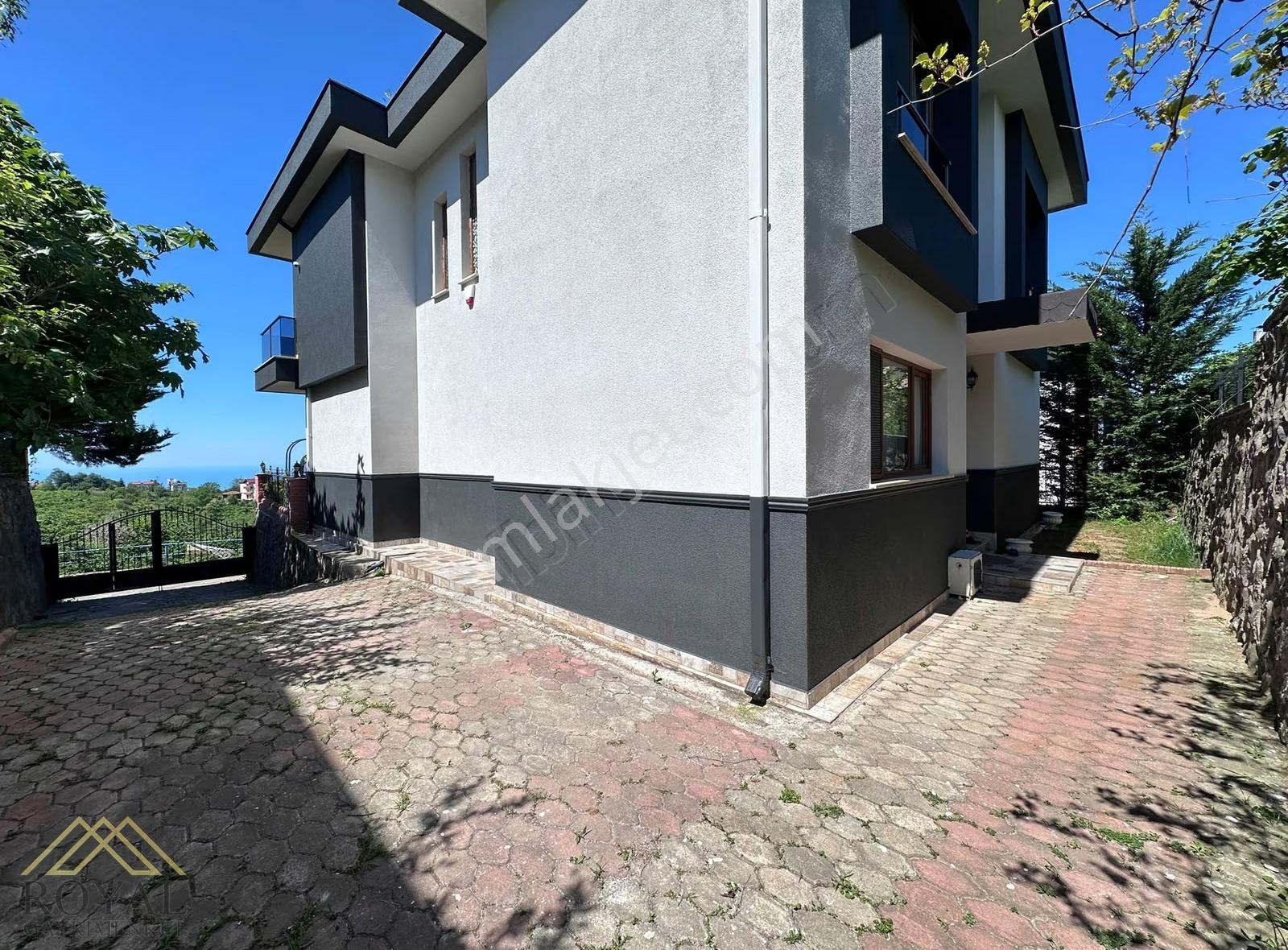 Trabzon Pelitli'de Satılık Deniz Ve Doğa Manzaralı Fırsat Villa - Görsel 31