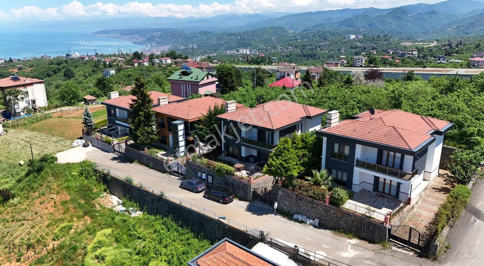 Trabzon Pelitli'de Satılık Deniz Ve Doğa Manzaralı Fırsat Villa - Görsel 8