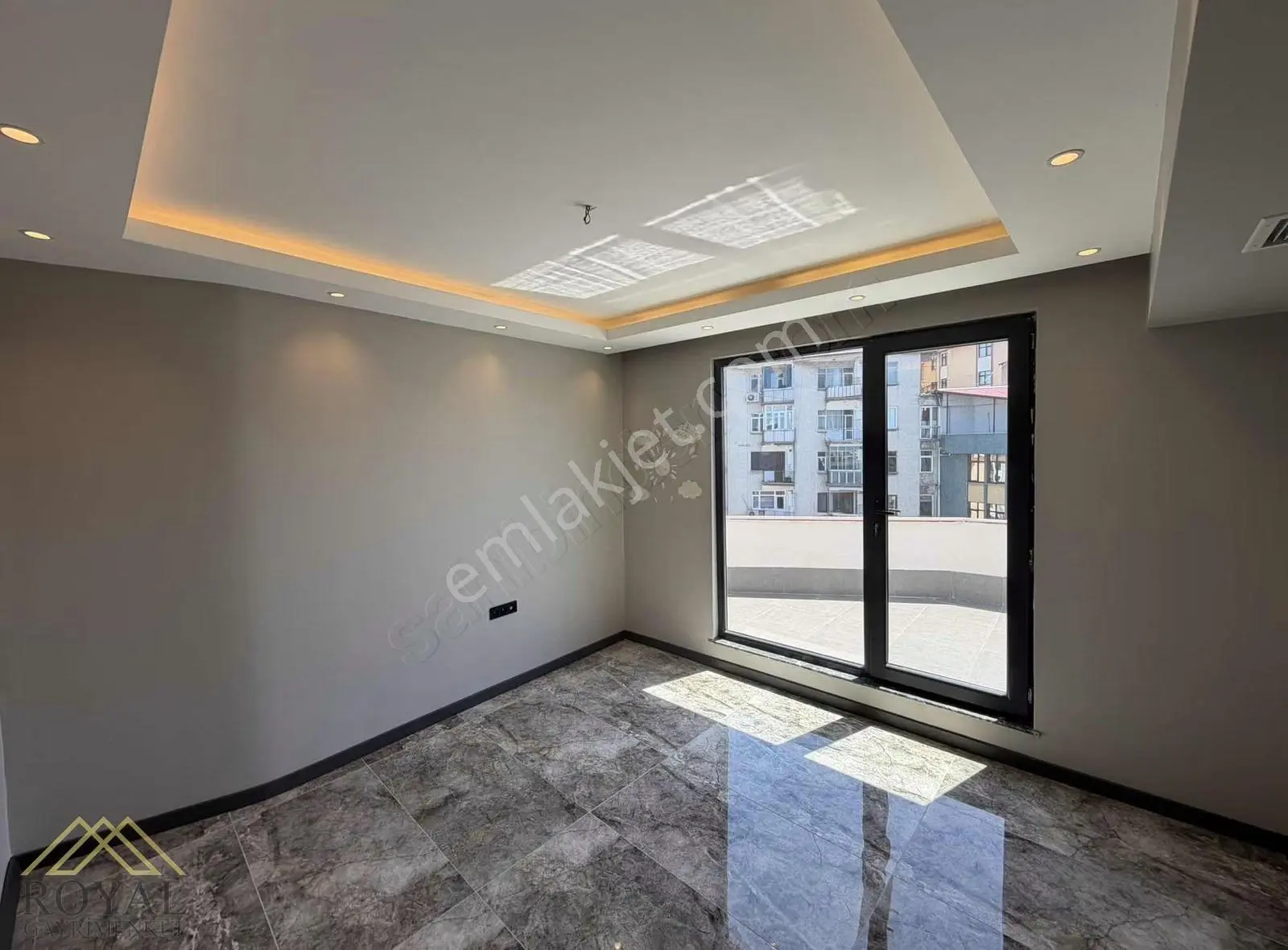 Meydanda Kiralık Ofis - Görsel 4