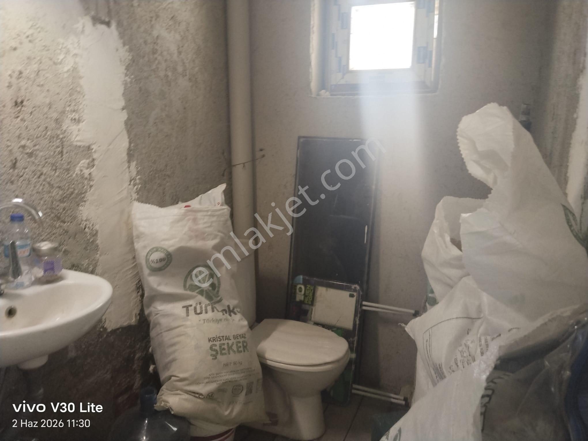 Bağlıca Mavi Ev Sitesinde Natamam 6+2 Satılık Müstakil Villa - Görsel 36