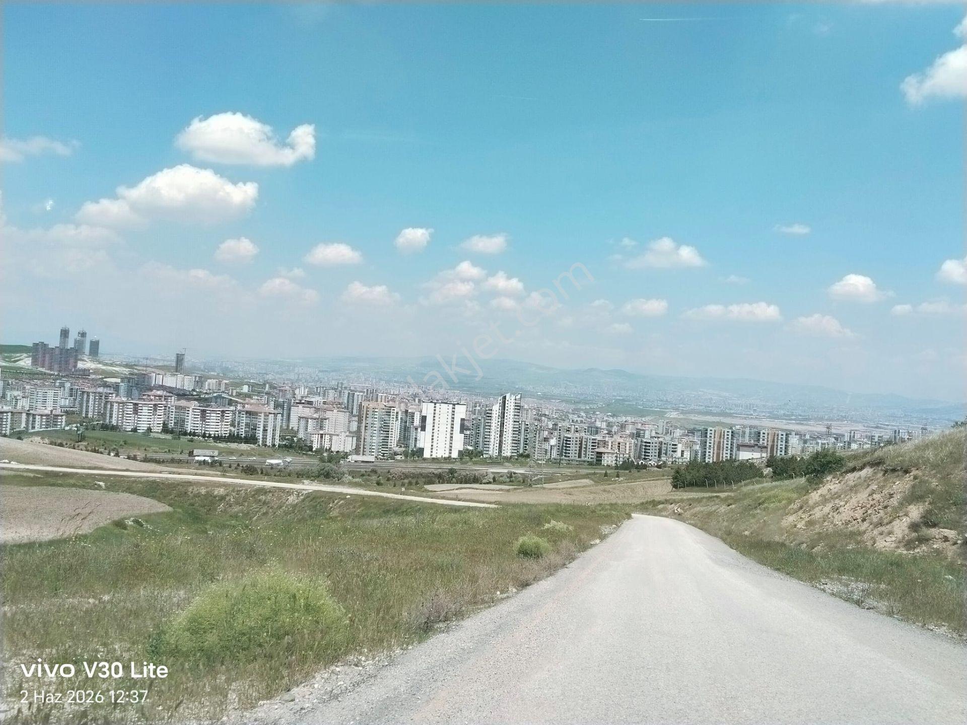 Bağlıca Mavi Ev Sitesinde Natamam 6+2 Satılık Müstakil Villa - Görsel 5