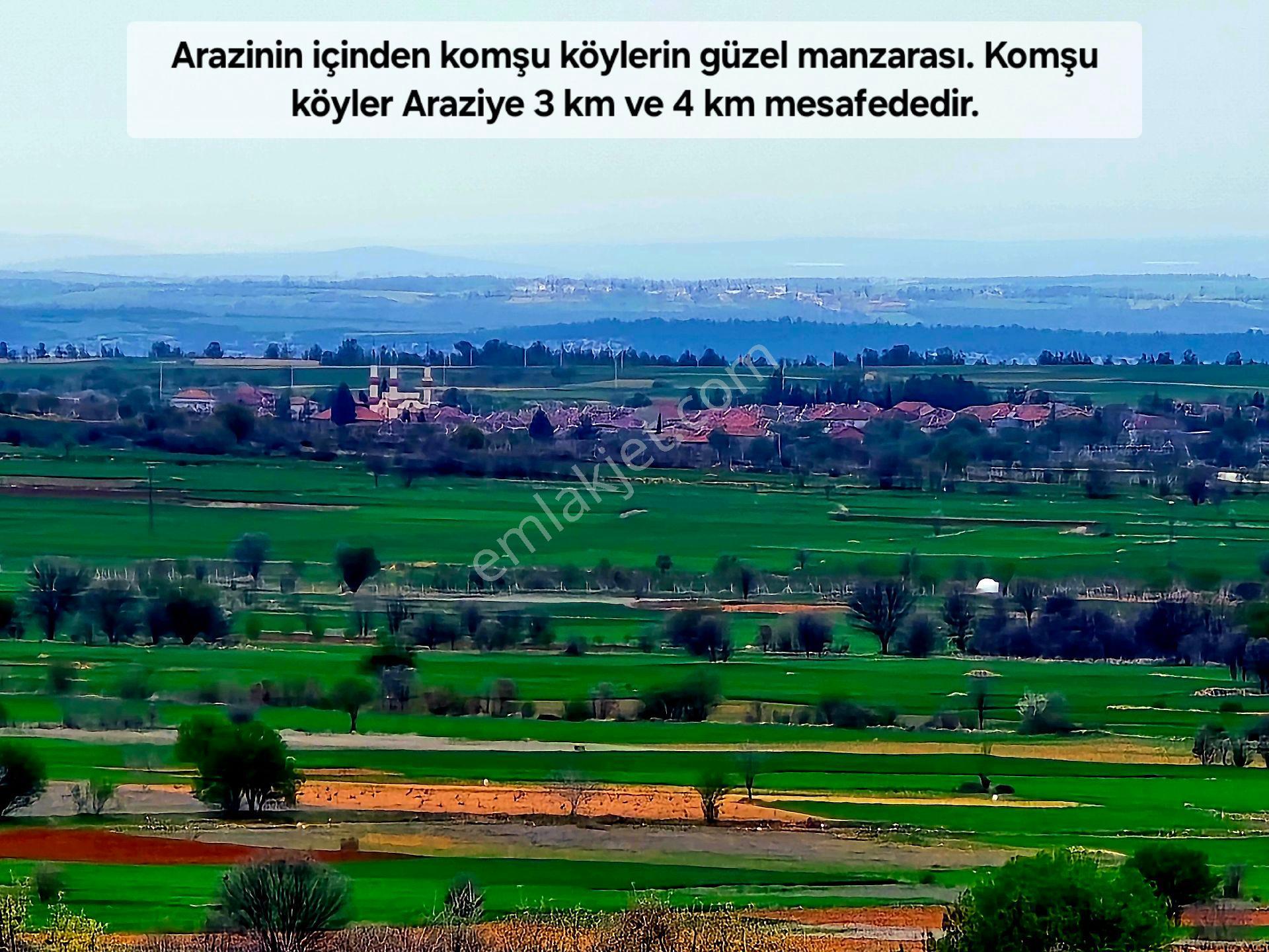 Uşak Karahallı Kavaklı'da Köyiçi 4505 M² Çiftlik İmarlı 110m² Villa Yapılabilir. Açıklamayı Okuyunuz - Görsel 22
