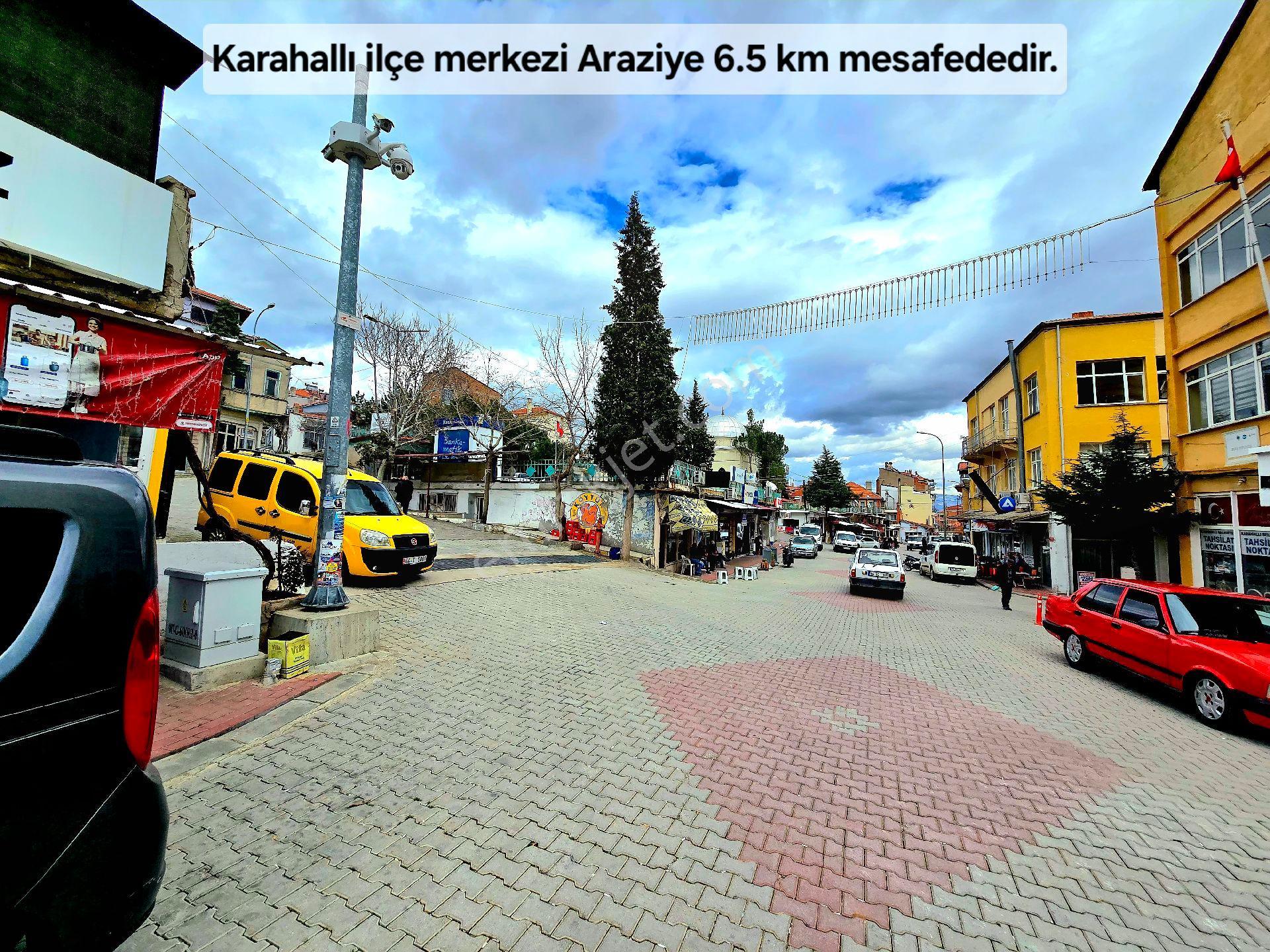 Uşak Karahallı Kavaklı'da Köyiçi 4505 M² Çiftlik İmarlı 110m² Villa Yapılabilir. Açıklamayı Okuyunuz - Görsel 7