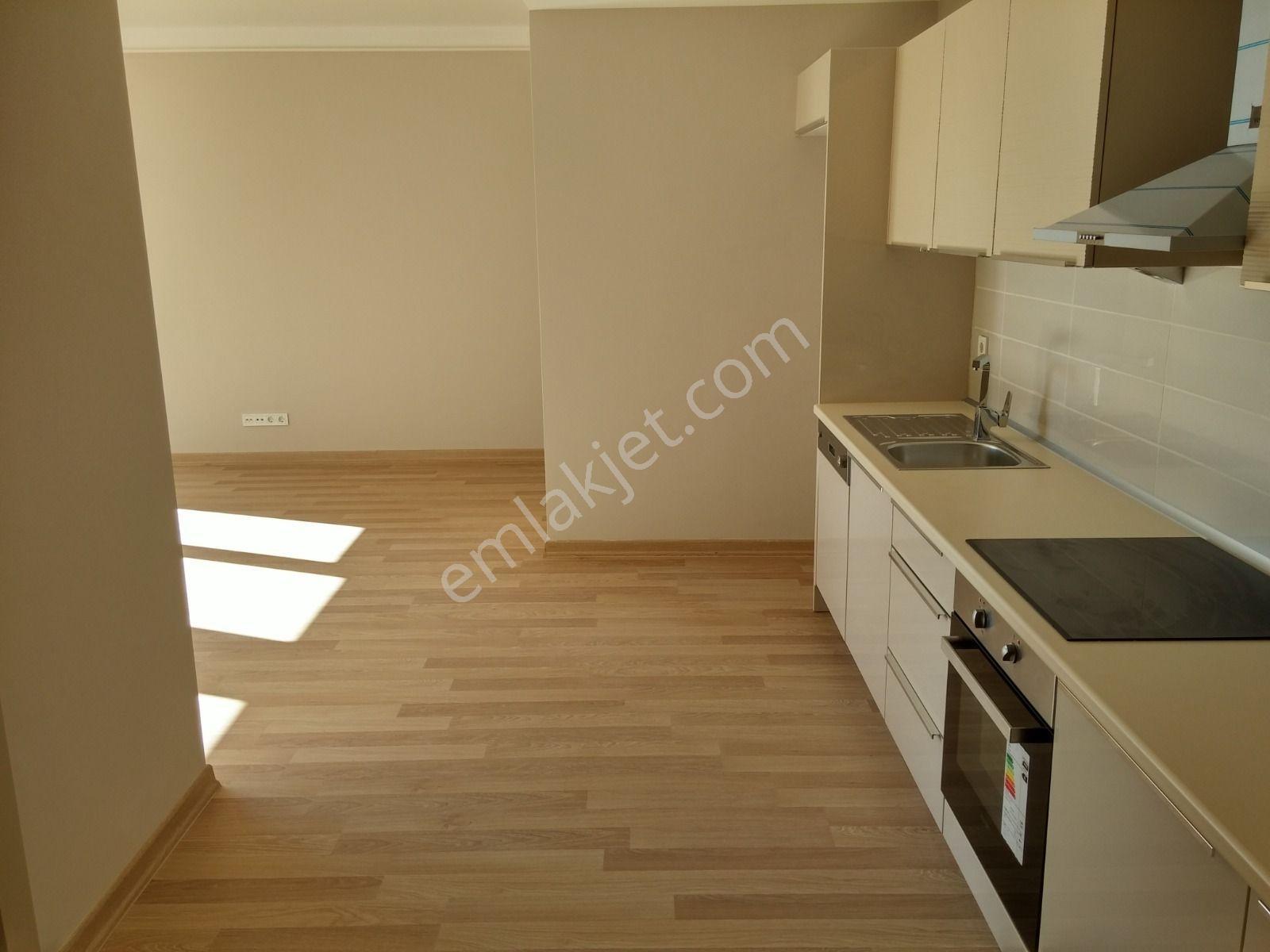 Evora İstanbul Tuzla E Parsel'de Manzaralı Kiralık 1+1 65 M2 - Görsel 2