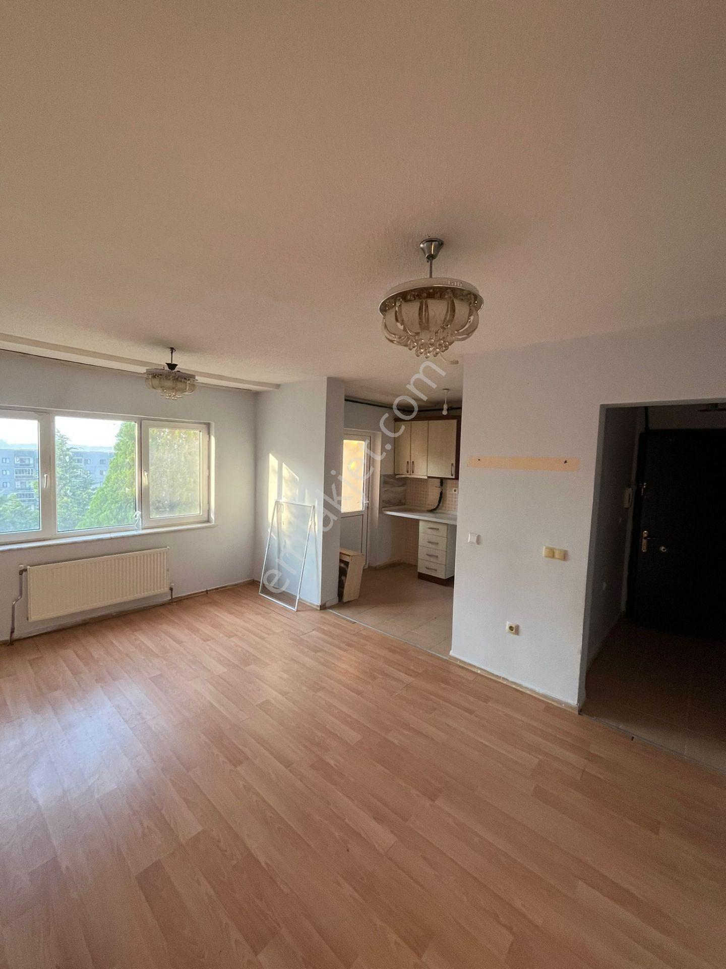 Menemen Ahıska Kent Toki’de Doğalgazlı | 1+1 60 M² L Fırsat Daire - Görsel 2