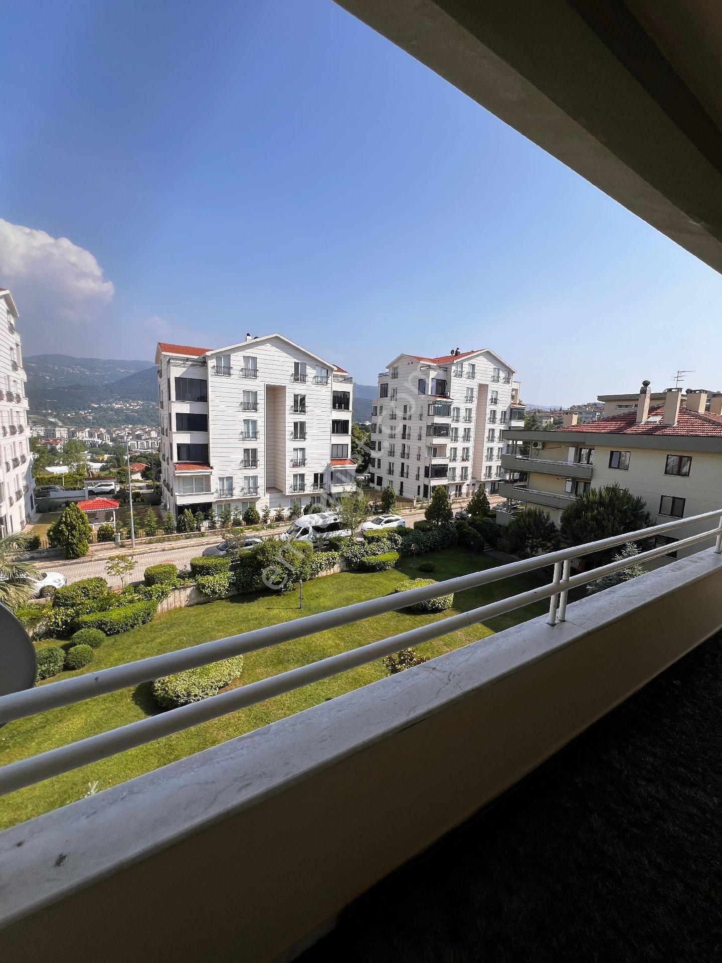 Rt Safir'den Çamlıcada Geniş Arsa Paylı 3+1 Satılık Daire - Görsel 2