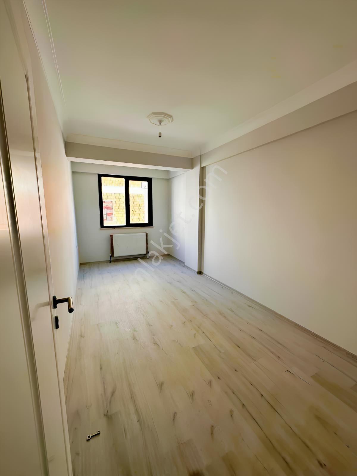 Adil Mah.bosna Bul.mopaş Market Karşısı 3+1 Kiralık Daire - Görsel 13