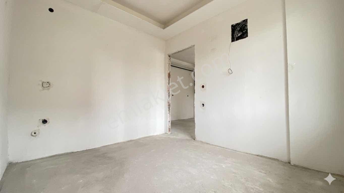 Aratol İstiklal'de Eşyalı Balkonlu Satılık 1+1 Daire - Görsel 14