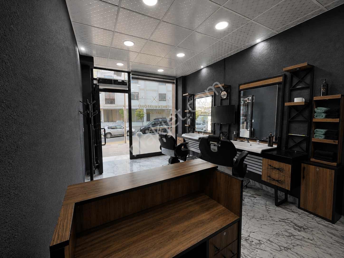 Remax Hedef Tepecik Ulus Mahallesi 23m2 Satılık Dükkan