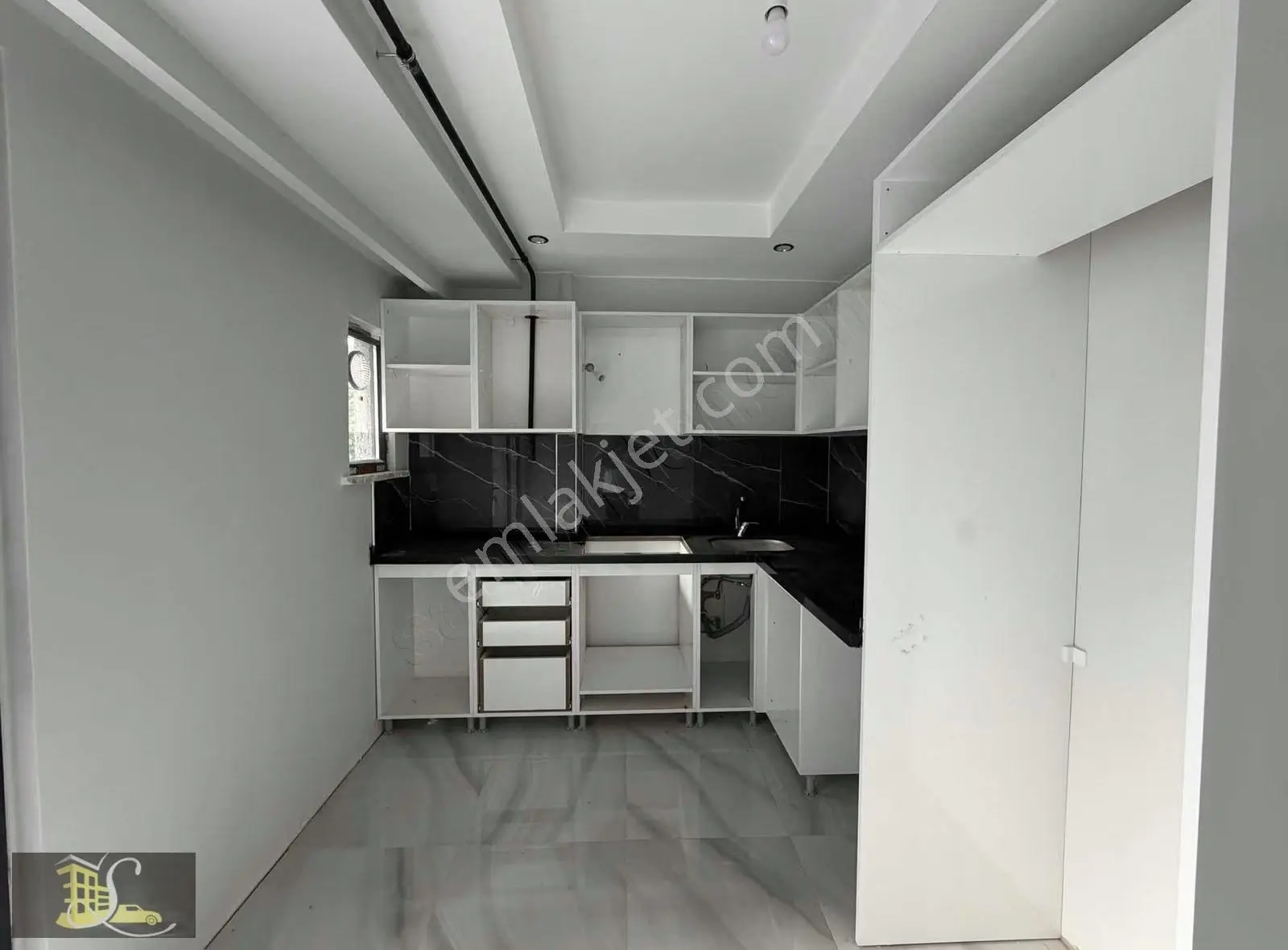 Serdaroğlundan Avm Ve Okullar Bölgesinde Sıfır 2+1 Lüks Daire - Görsel 3