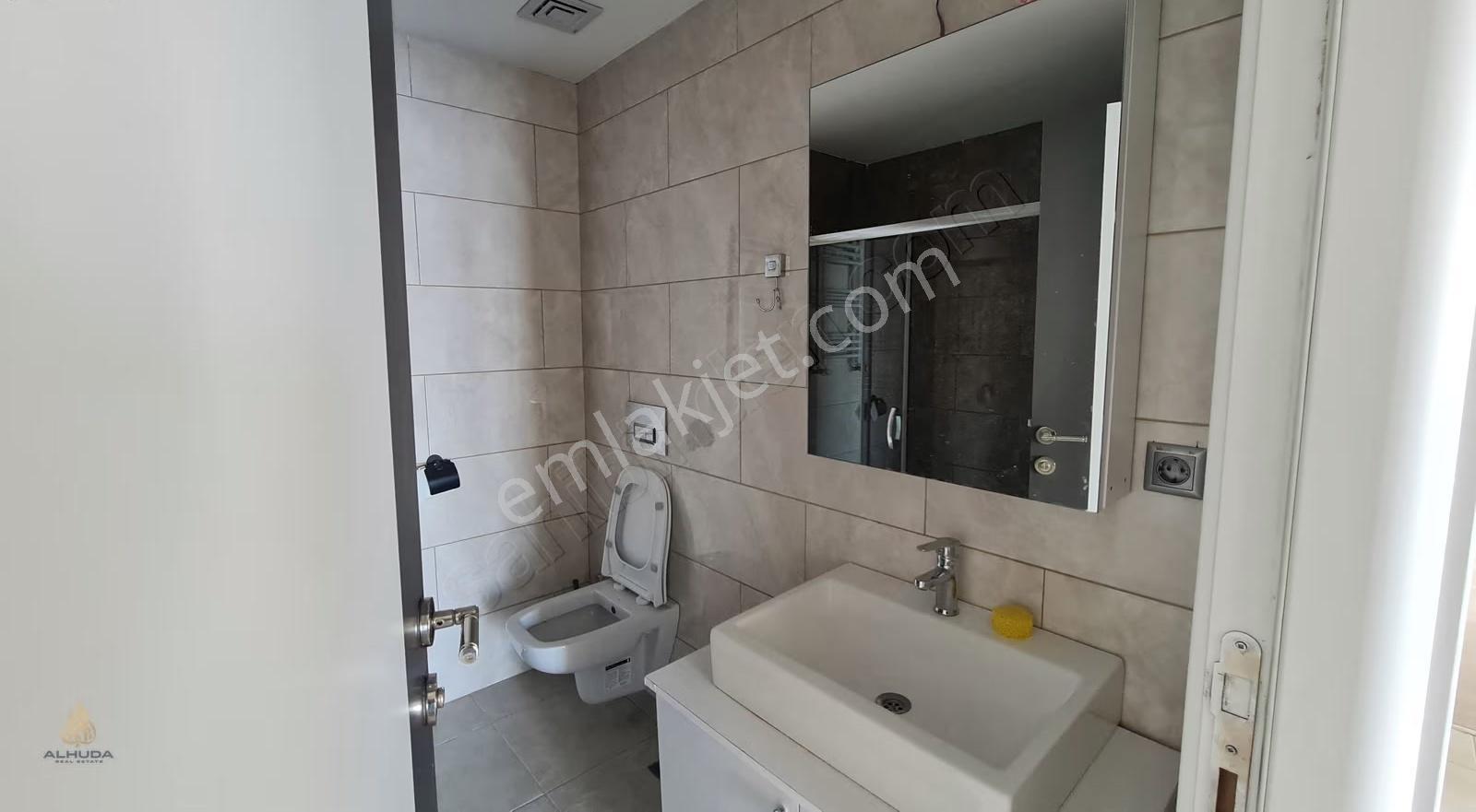 Esenyurt Nlogo Kiralık Daire 3+1 Göl Manzaraı/for Rent Lake View - Görsel 15