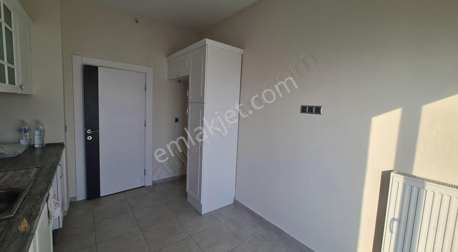 Esenyurt Nlogo Kiralık Daire 3+1 Göl Manzaraı/for Rent Lake View - Görsel 16