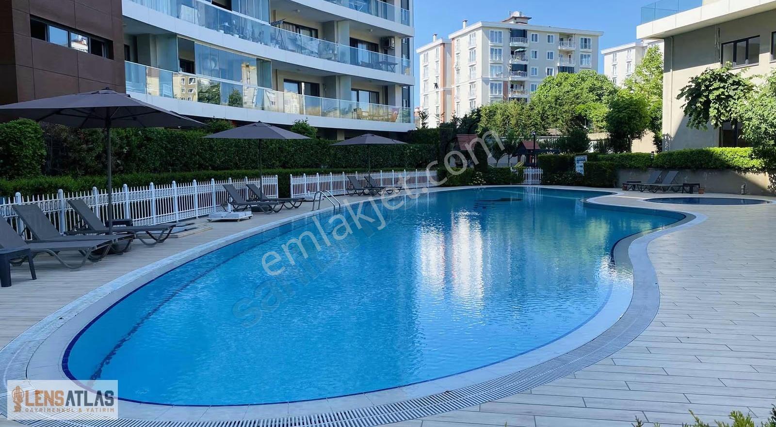 Lensatlas'tan Blue Planet'te Geniş Balkon Havuzlu Ferah 1+1 - Görsel 13