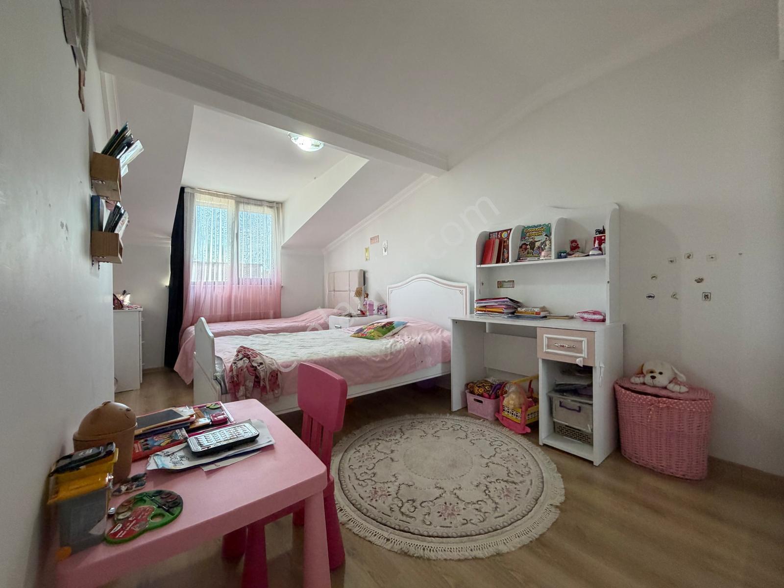 Çatalmeşe’de-mükemmel Konumda-köşe Binada 3+2 195 M2 Dubleks - Görsel 25