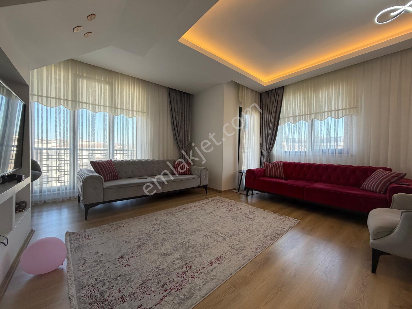 Çatalmeşe’de-mükemmel Konumda-köşe Binada 3+2 195 M2 Dubleks - Görsel 3