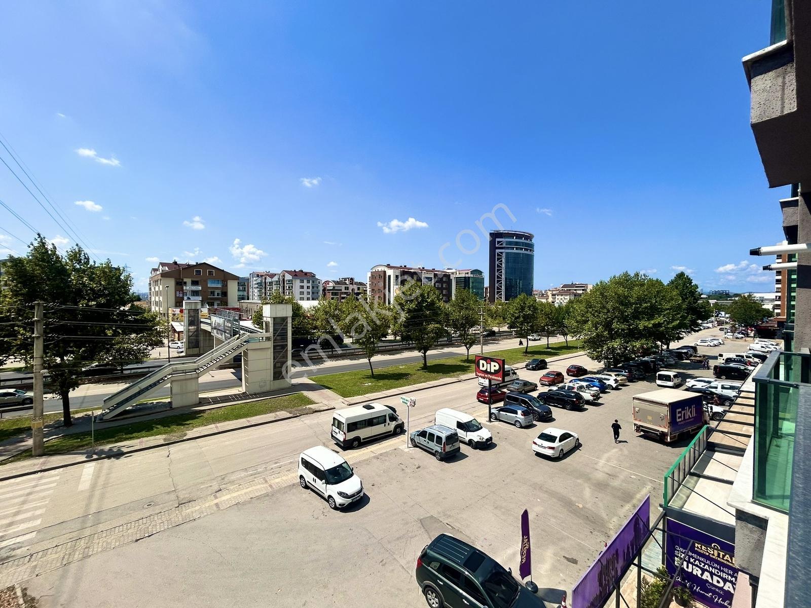 Ataevler Bulvar Lotus'ta Kiralık 3+1 Daire - Görsel 9