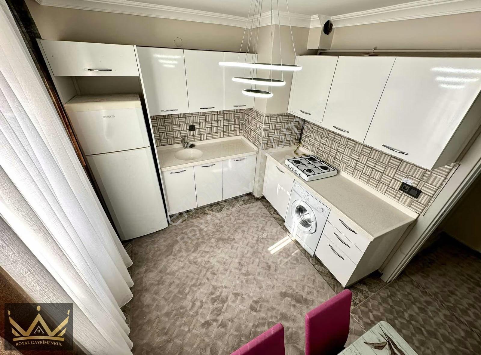 Merkezde Full Eşyalı, Laleli'ye Yakın 2+1 Kiralık Daire - Görsel 15