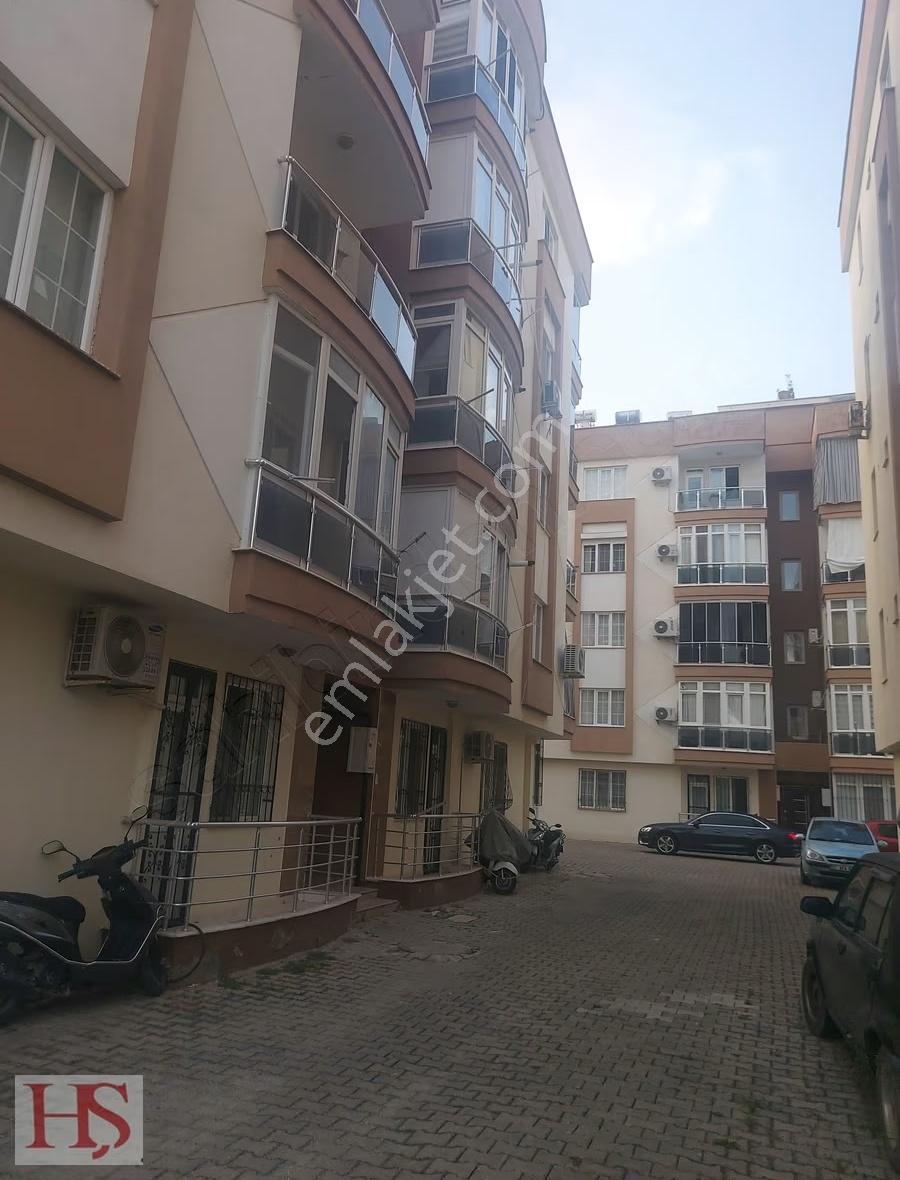 Antalya Muratpaşa Gebizli Mah Site İçi 2+1 Ayrı Mutfak D Gazlı