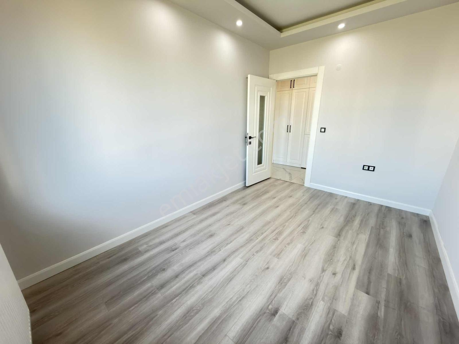 Esenler Westpark Sitesi Geniş Cam Balkon 130m2 Kiralık Daire - Görsel 29
