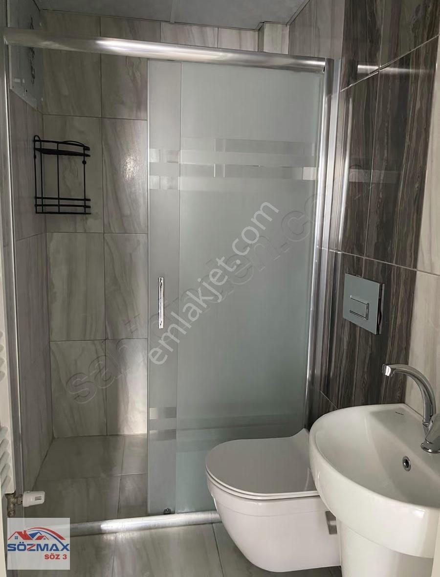 Aydınlıkevlerde Pazar Yerine Yakın 3 Yıllık Bina 2,5+1 Kiralık - Görsel 5