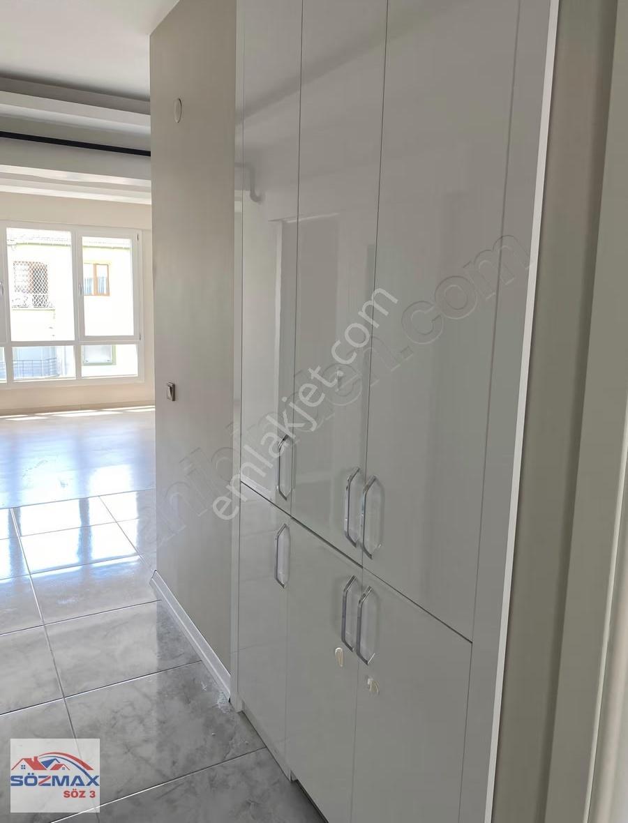 Aydınlıkevlerde Pazar Yerine Yakın 3 Yıllık Bina 2,5+1 Kiralık - Görsel 16