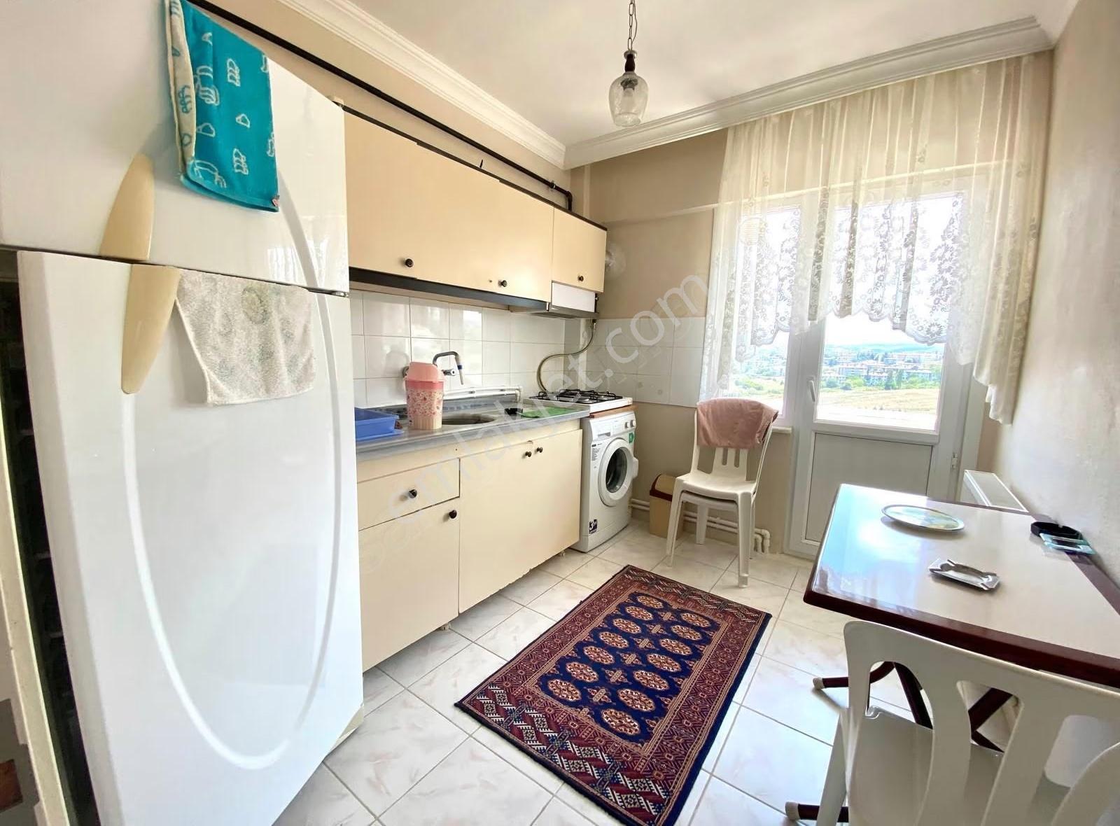 Yalova Çınarcık Havuzlu Sitede Eşyalı Kiralık 2+1 Daire - Görsel 5