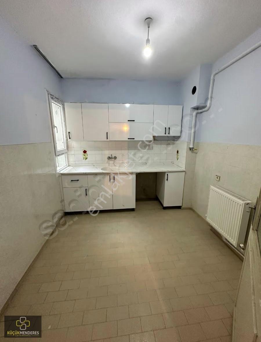 Küçük Menderes Ödemiş Cumhuriyet Mh Doğlgazlı Kiralık Daire - Görsel 3
