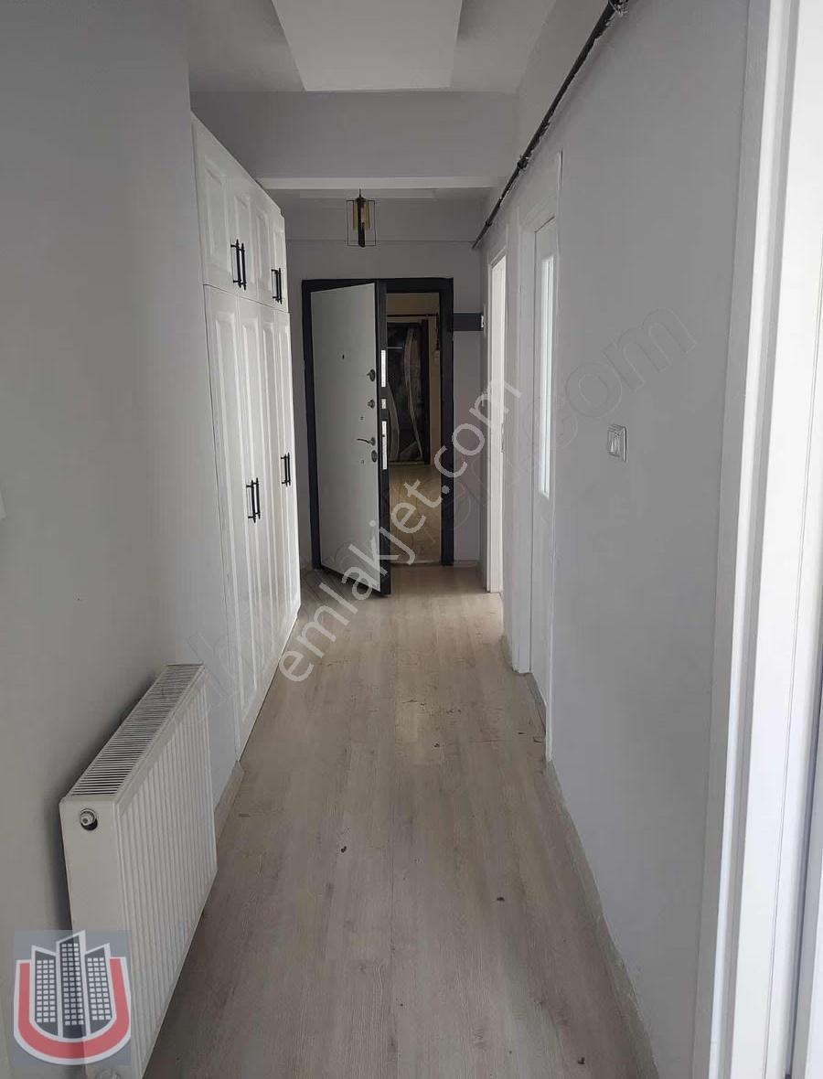 Kiralık Baştan İtibaren Az Hasarlı Daire 2+1 - Görsel 9