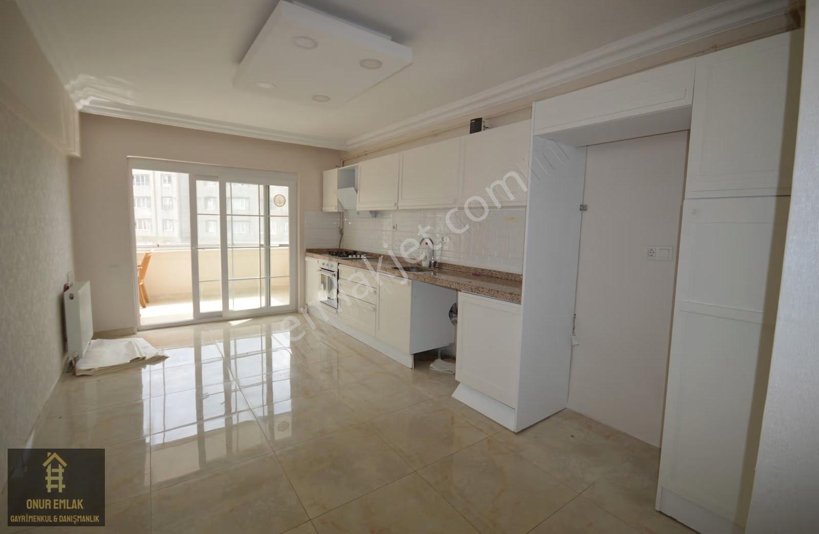 Beylikdüzü Adnan Kahveci Kiralık İçi Yenilenmiş 3+1 Daire - Görsel 10