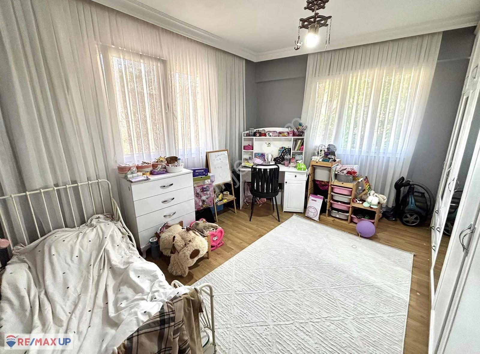 Ezgi Emek'ten Satılık 116 M2 Arakat Ferah Fırsat 2+1 Daire - Görsel 19