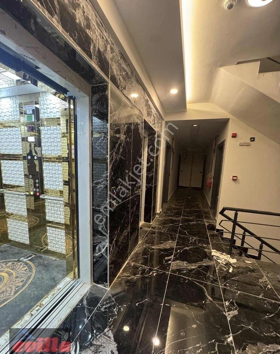 Çakırlarda Krediye Uygun Havuzlu Sitede 1+1 Lüks Satılık Daire - Görsel 6